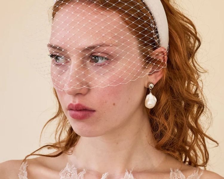 Blusher Veil
